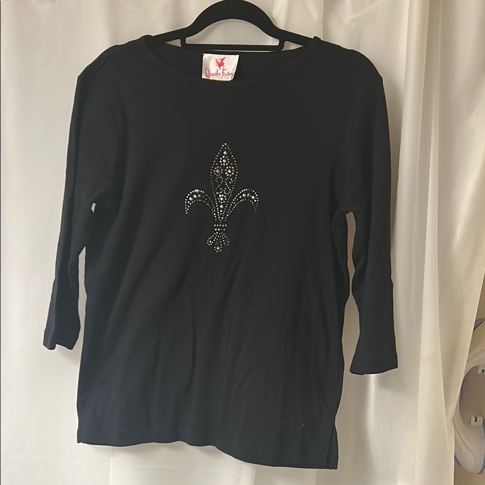 Quacker Factory New Black Long Sleeve Top with  Beaded Fleur-de-Lis Design.‎